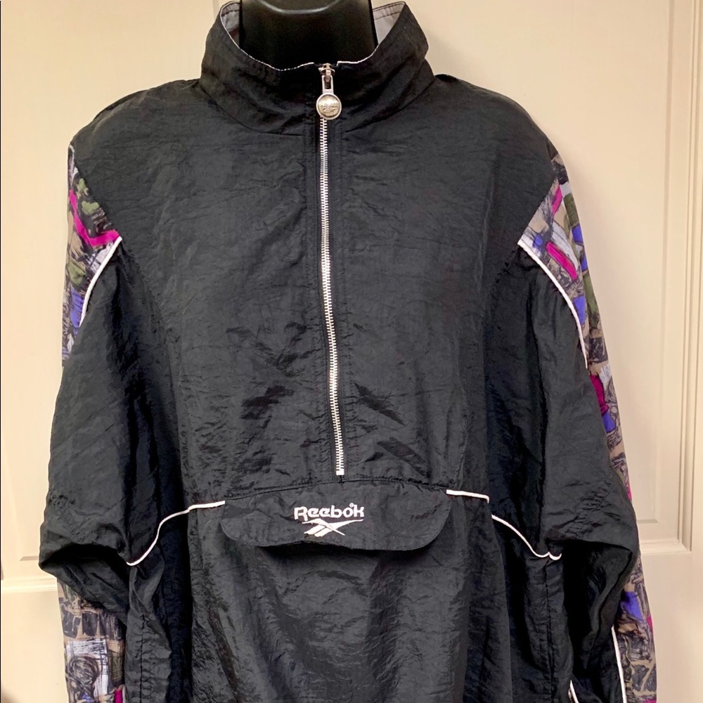 Vintage Reebok pullover!!! - Picture 2 of 8